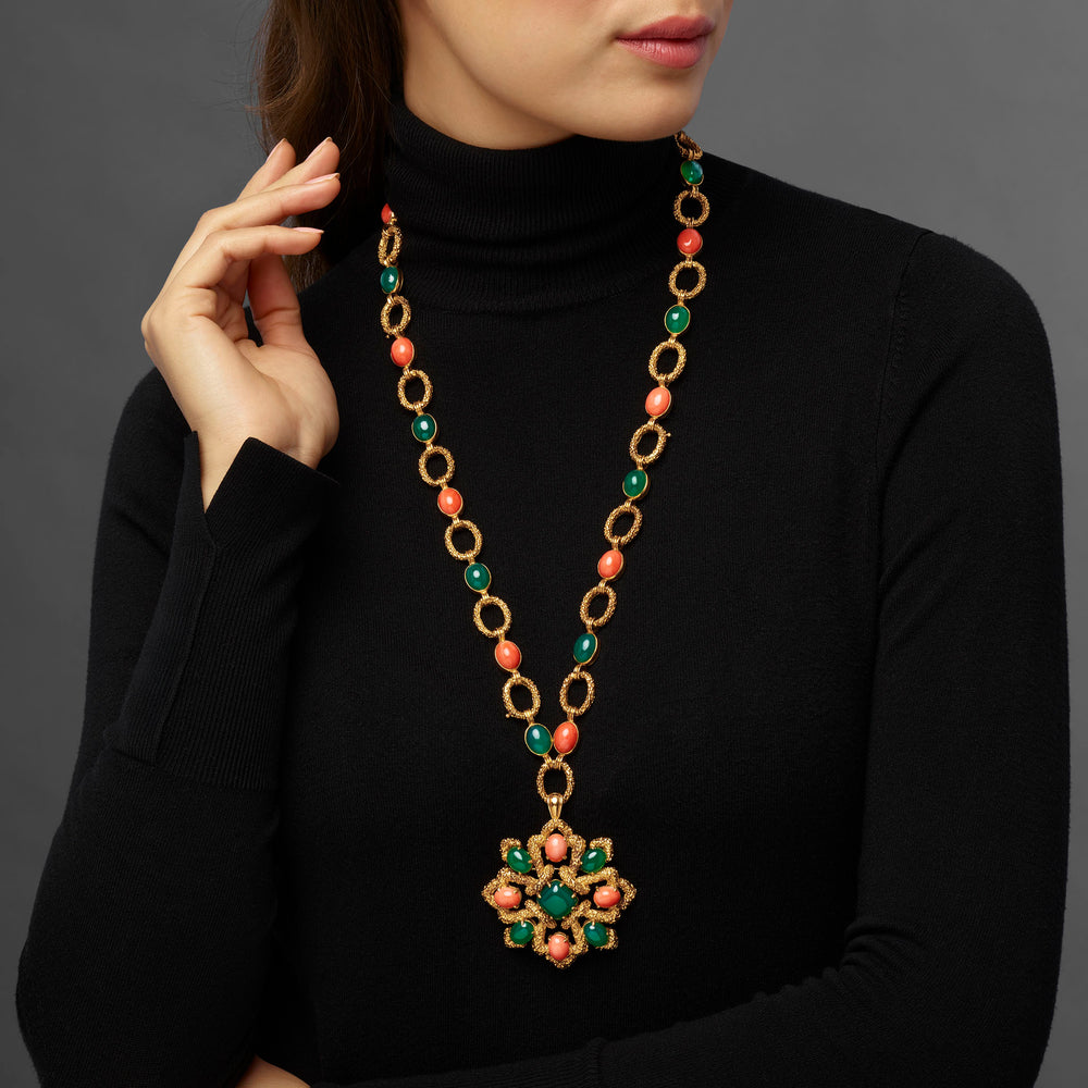 
                      
                        Macklowe Gallery Van Cleef & Arpels  Paris "Delphe" Convertible Sautoir
                      
                    