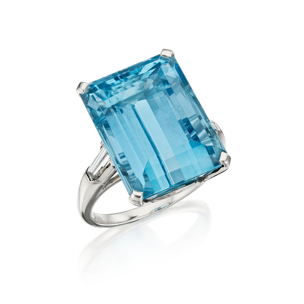 
                      
                        Macklowe Gallery Oscar Heyman Aquamarine and Diamond Ring
                      
                    
