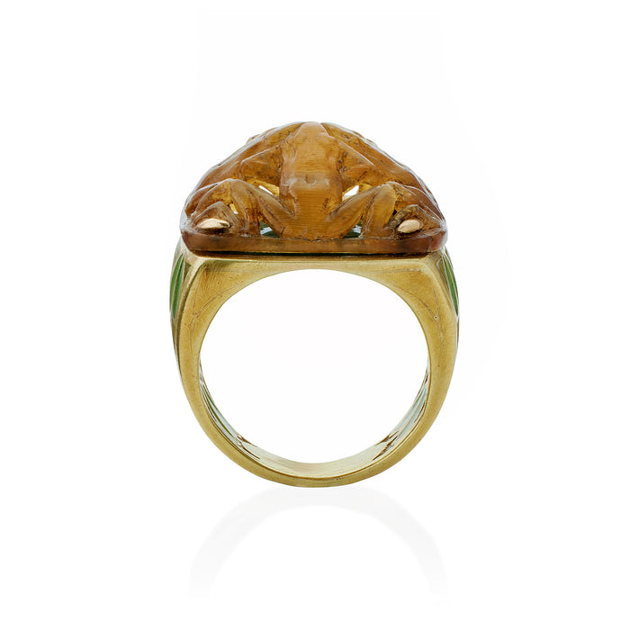 Macklowe Gallery René Lalique Art Nouveau Carved Horn and Plique-à-jour Enamel  "Grenouilles" or Frogs Ring