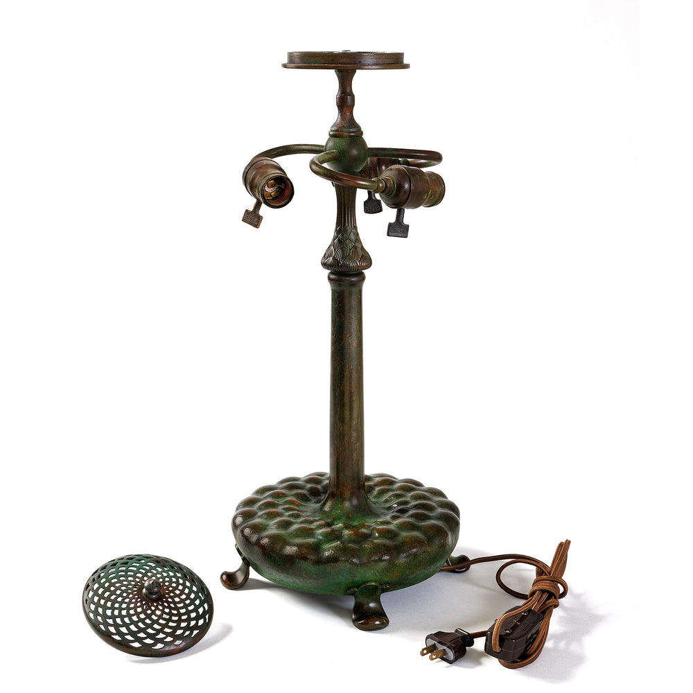 
                      
                        Macklowe Gallery Tiffany Studios New York "Tulip" Table Lamp
                      
                    